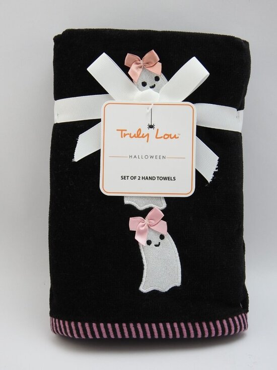 Truly Lou Other - Truly Lou Halloween Hand Towels Set 2 Black Pink Ghost Bow Spooky Cute NWT